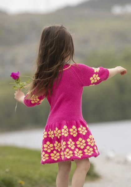 "Paradis" Kjole - Viking Design 2324-1 Kit - 1-12 År - Viking Bamboo