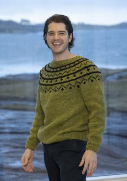 "Zuri" Genser - Viking Design 2407-6B Kit - XS-XXL - Viking Hobbygarn