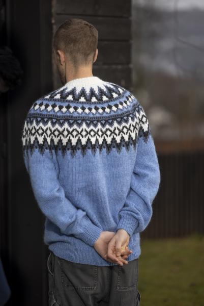 "Blåtop" genser - Viking Design 2502-13 Kit - XS-XXL - Viking Wool