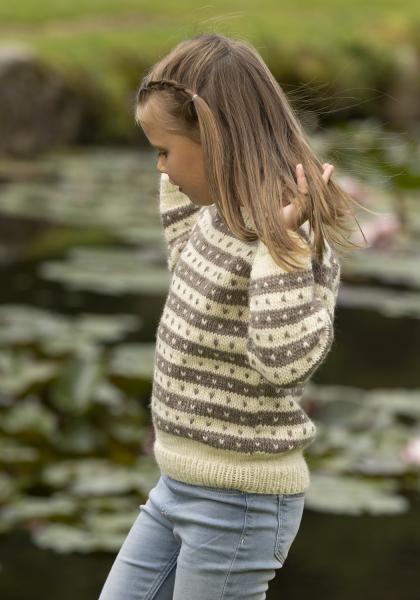 "Narve" genser- Viking Design 2332-5A Kit - 2-12 år - Viking Wool