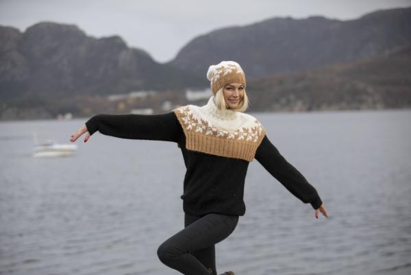"Lykke" Hals og hue - Viking Design 2033-8 Kit - Dame - Viking Alpaca Bris