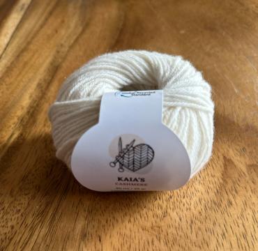 KAIA'S CASHMERE - 2744 Whipped Cream