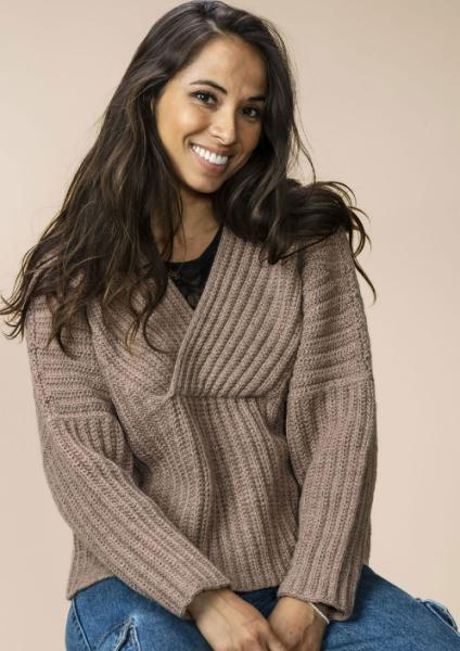 Model 2626 Anne (str. s-2xl)