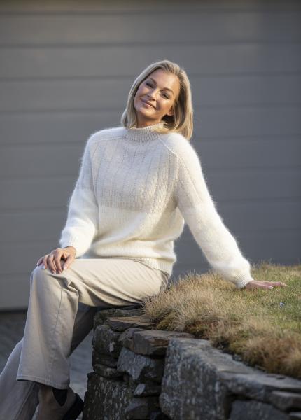 "Willow" Genser - Viking Design 2212-4 Kit - XS-XXL - Viking Trend Merino Petite og Viking Kid-Silk
