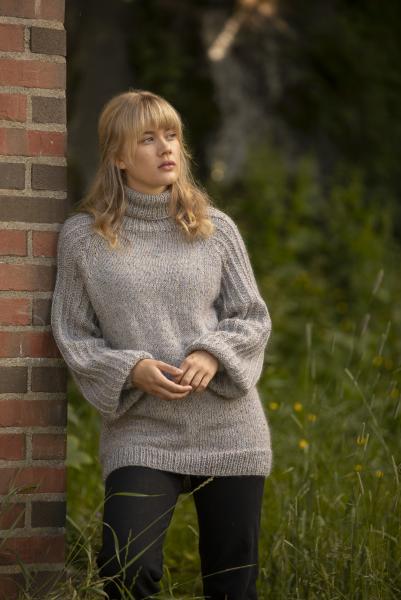 "Duva" Genser - Viking Design 2128-10 Kit - XXS-XXXL - Viking Alpaca Picasso Tweed og Viking Kid-Silk
