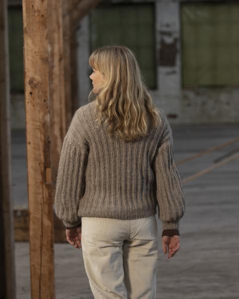 "Bollette" Genser - Viking Design 2206-1 Kit - XS-XXXL - Viking Alpaca Bris