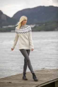 "Suna" Genser - Viking Design 2022-1 Kit - XS-XXL - Viking Alpaca Bris