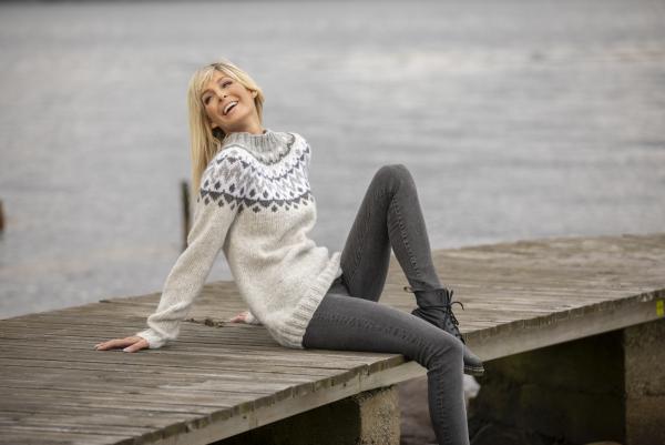 "Suna" Genser - Viking Design 2022-1 Kit - XS-XXL - Viking Alpaca Bris