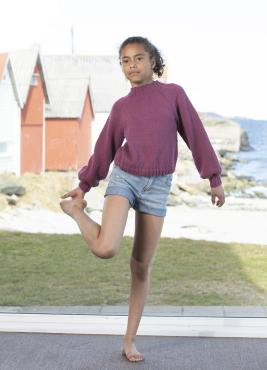 "Kaila" Genser - Viking Design 2123-5 Kit - 2-12 År - Viking Bamboo
