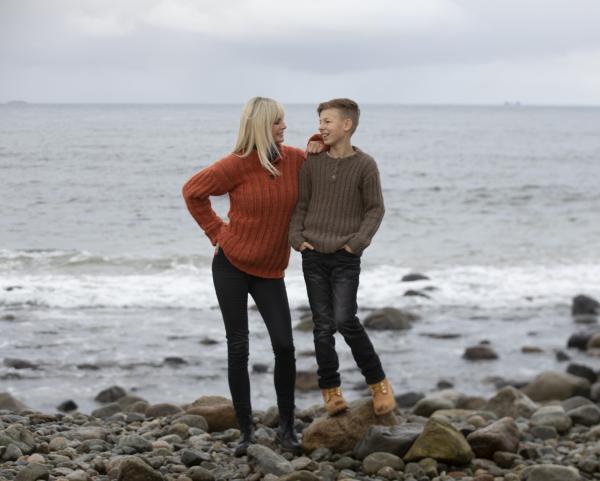 "Trygg" Genser - Viking Design 2036-1 Kit - XS-XXL - Viking Alpaca Bris