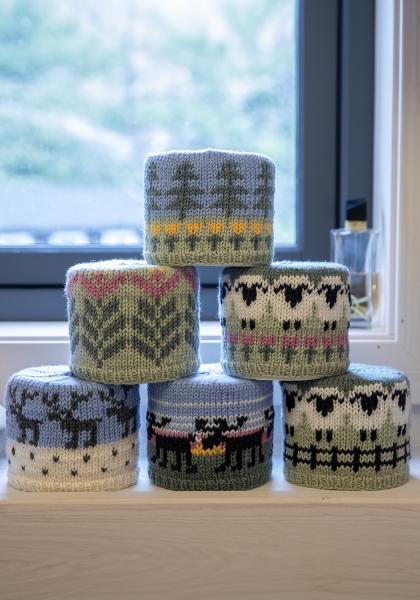 5 stk toiletrulleholder, flokken på ferie - Viking Design 2427-16 Kit - 10x10x33 cm - Viking Merino