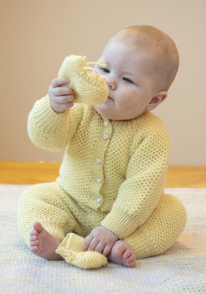 Honey dragt, hue og tøfler - Viking Design 2506-5 Kit - 1 - 12 mdr - Viking Baby ull